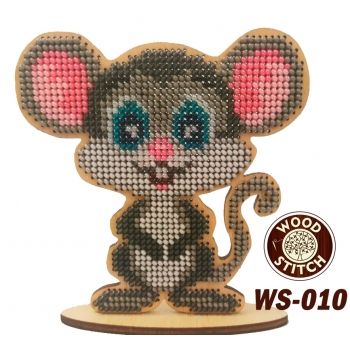 WS-010 "Символ года Мышка". Набор для вышивки бисером на деревянной основе 